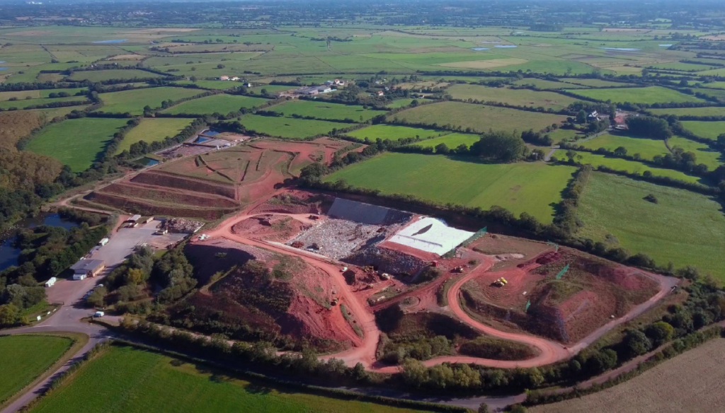 Vue panoramique du centre d'enfouissement de Saint-Fromond