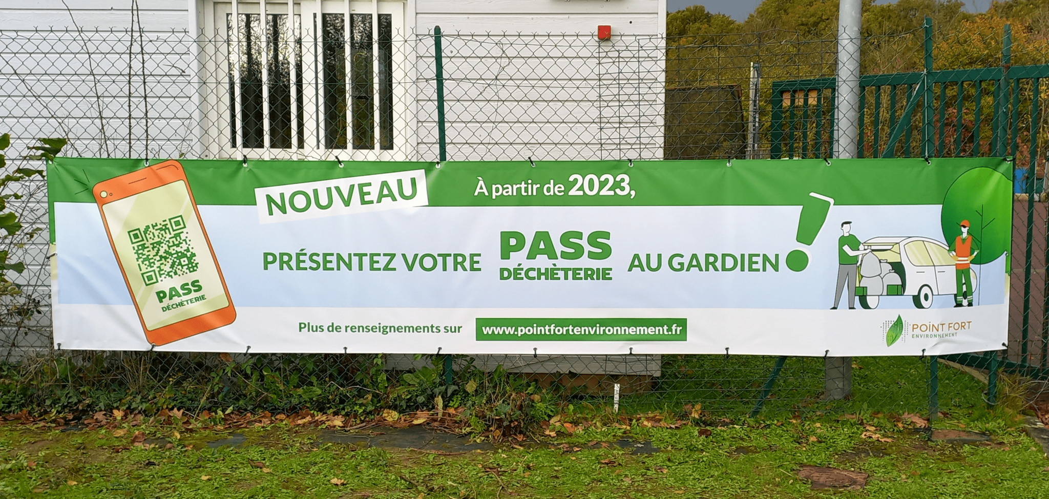 Banderole pass déchèterie Banderole présentant le pass déchèterie